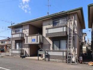 古河駅 バス16分  駒羽根団地下車：停歩1分 1階の物件外観写真